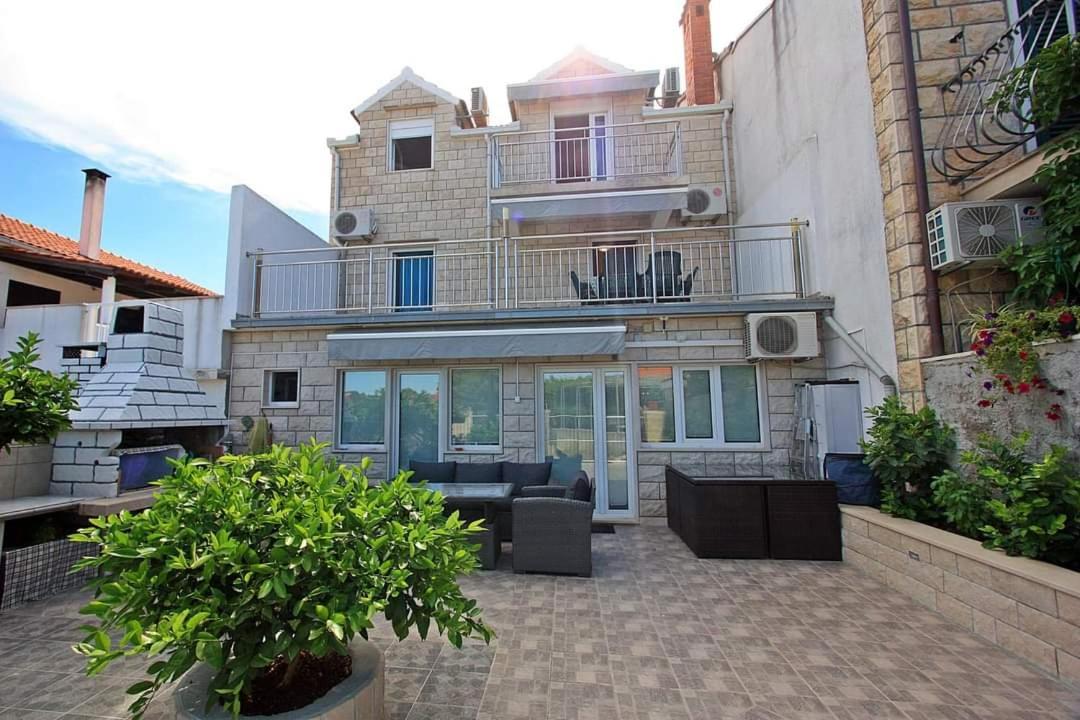 Apartment Samanta Supetar Zewnętrze zdjęcie