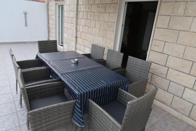 Apartment Samanta Supetar Zewnętrze zdjęcie