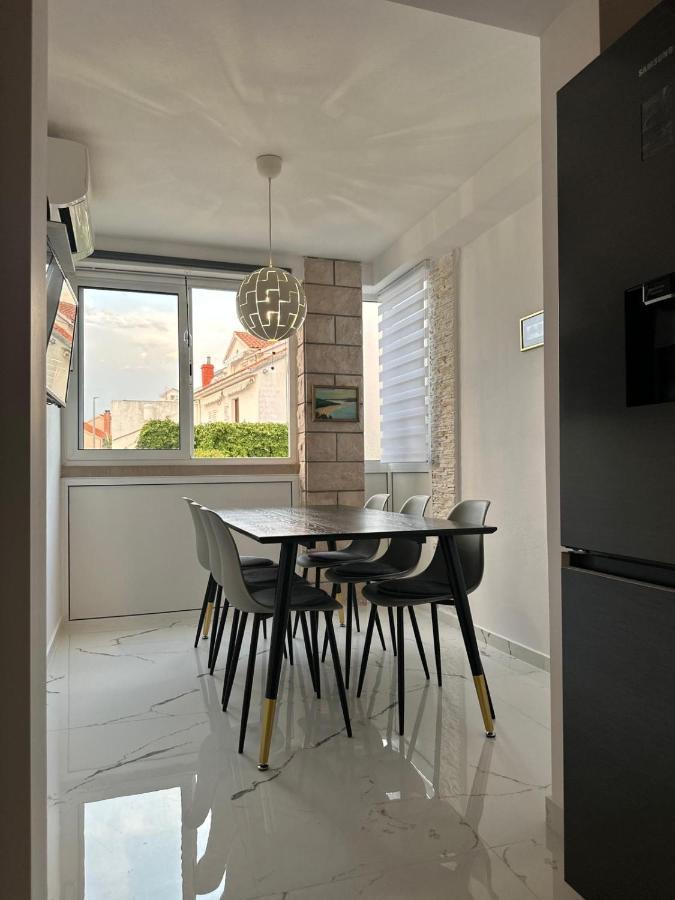 Apartment Samanta Supetar Zewnętrze zdjęcie